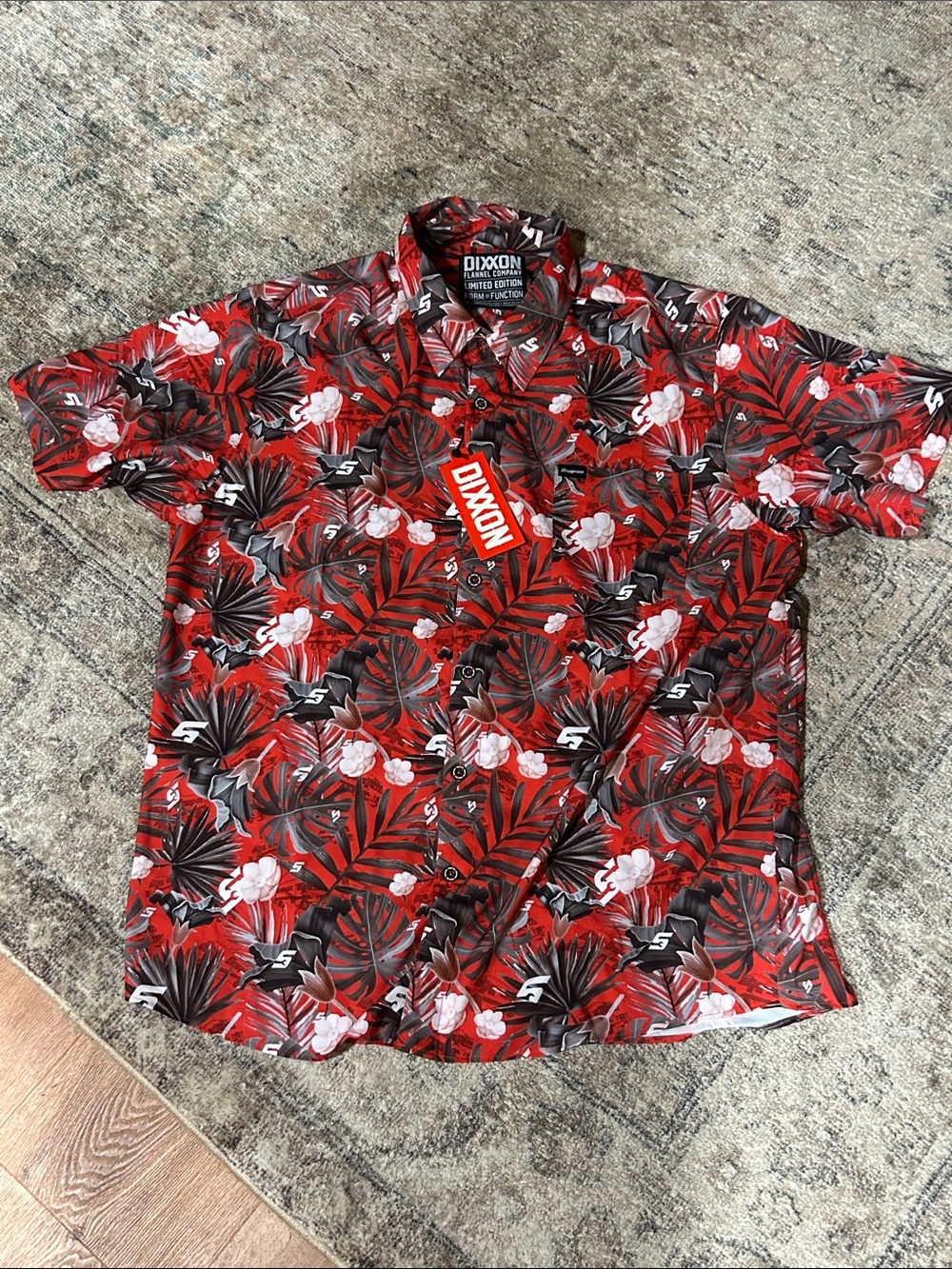 DIXXON Snap-on 2x Red Tropical Floral Button-Down Shirt - Men